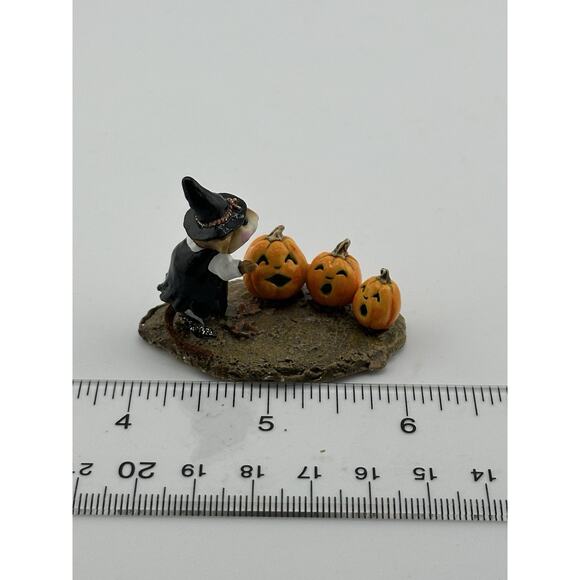 Wee Forest Folk "Pumpkin Serenade" 1997 Mouse Pumpkins D Petersen Retired M-226 - Picture 8 of 9